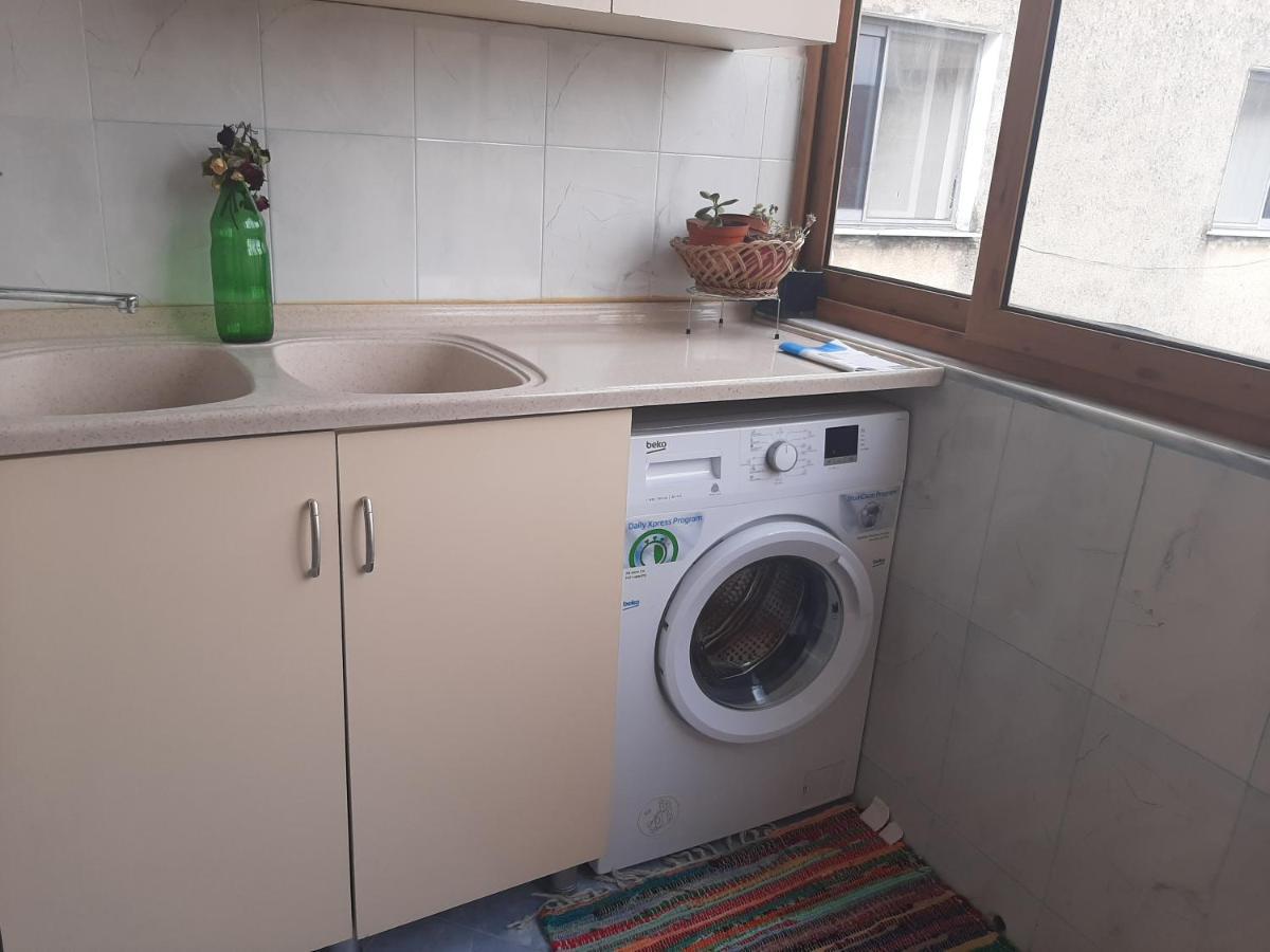 Cosy Central Apartment Shkodër Exteriör bild