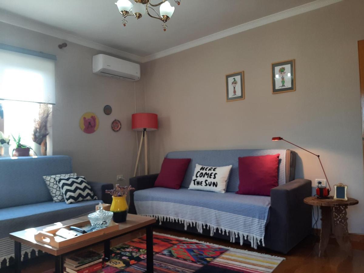 Cosy Central Apartment Shkodër Exteriör bild